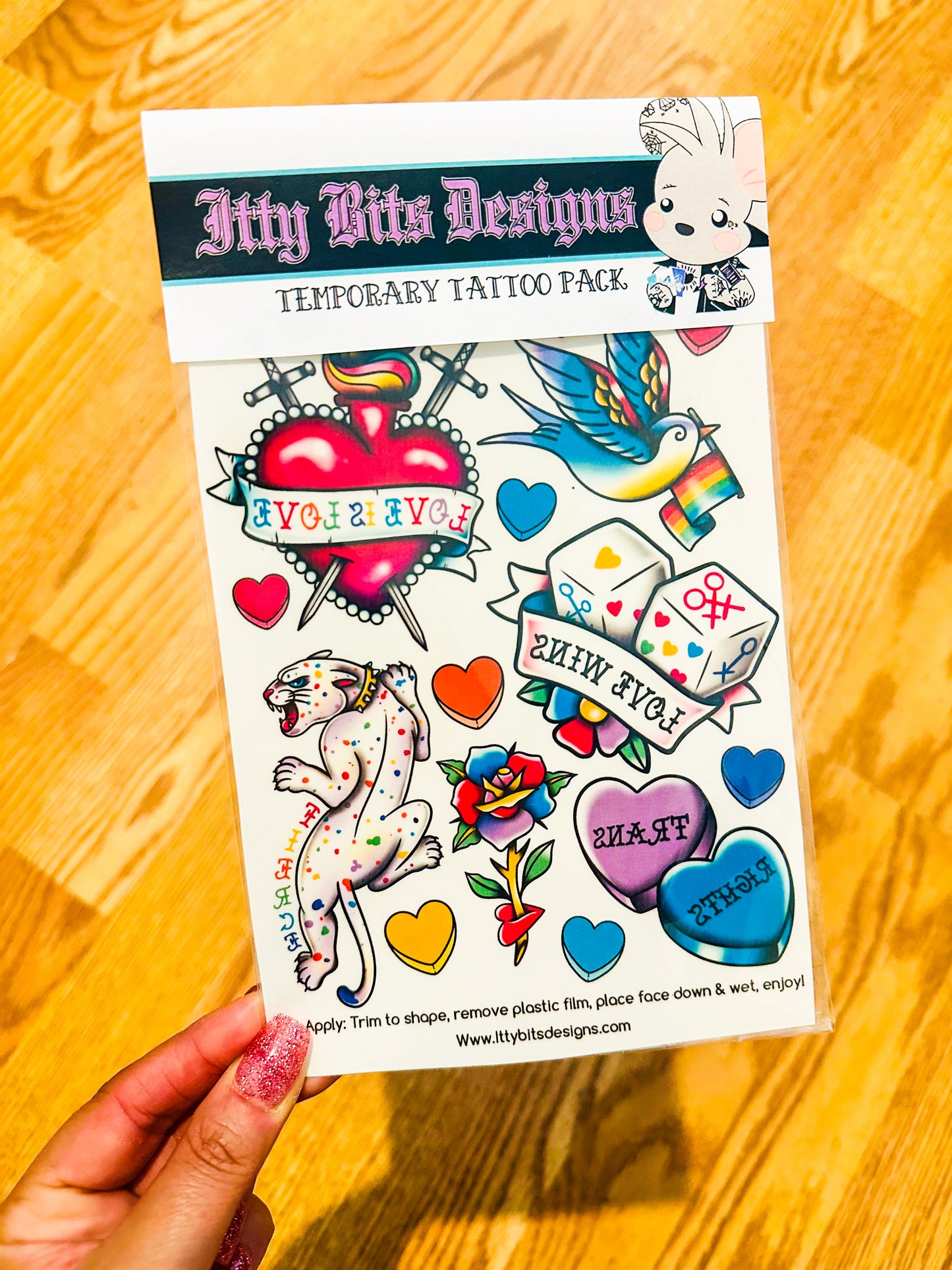 Love Wins Tattoo Set