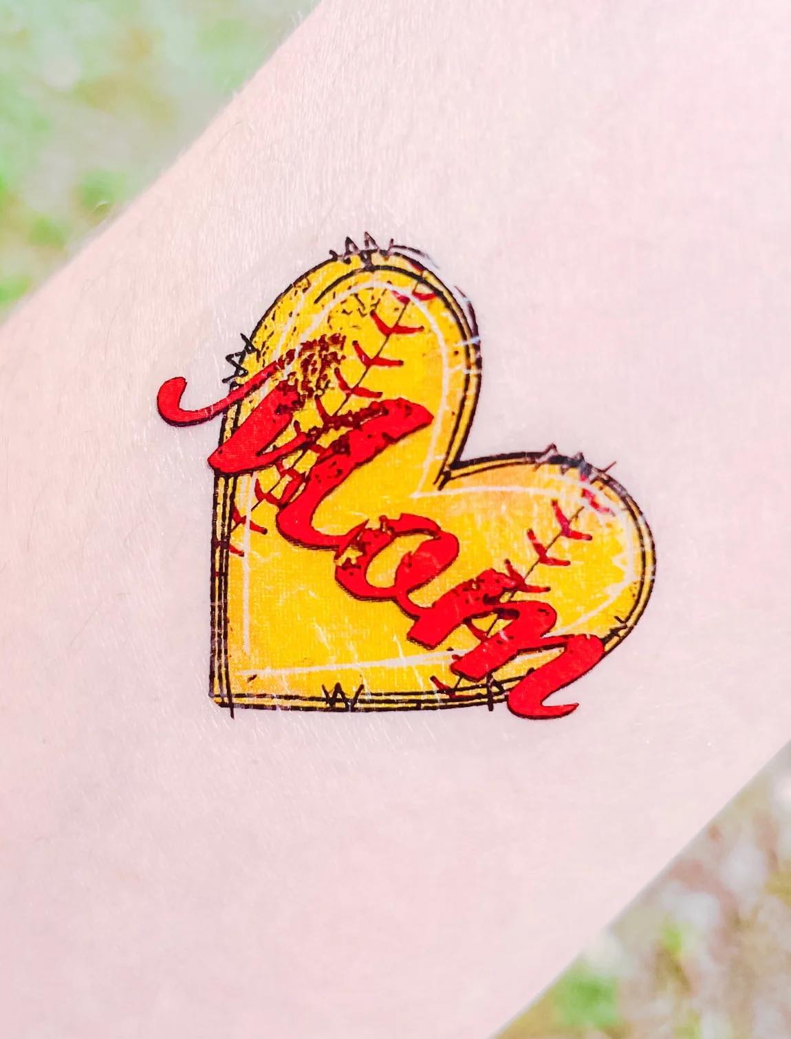 Softball Mom Heart - Sheet of 35