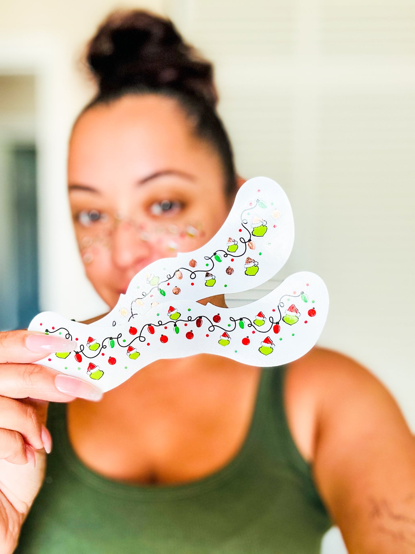 Mean One Metallic Face Freckle Temporary Tattoos